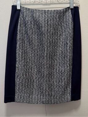 Navy Blue White Tweed White House Black Market Petite Skirt Pencil Mini sz 4